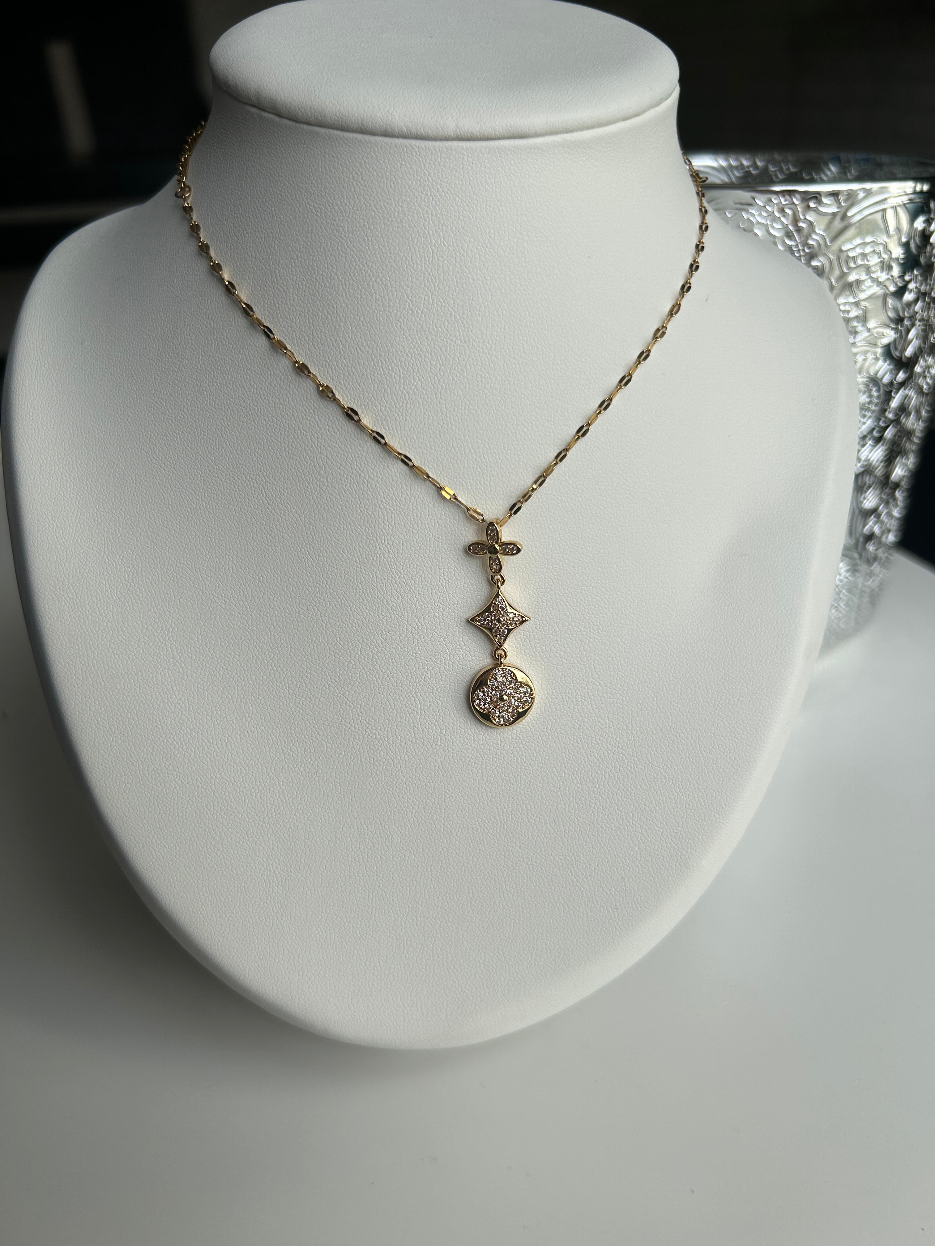 Collier Louis