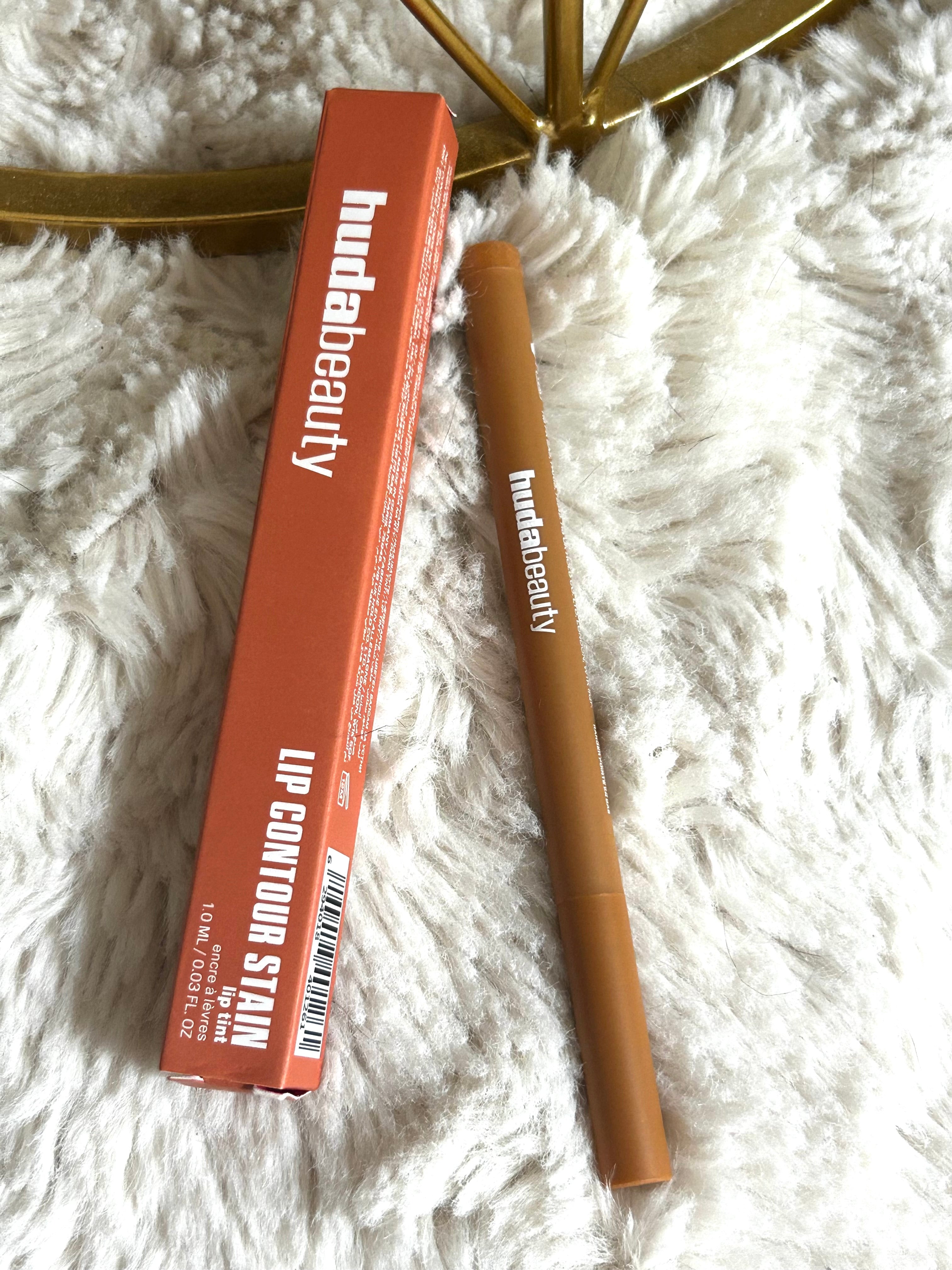 Crayon lip contour