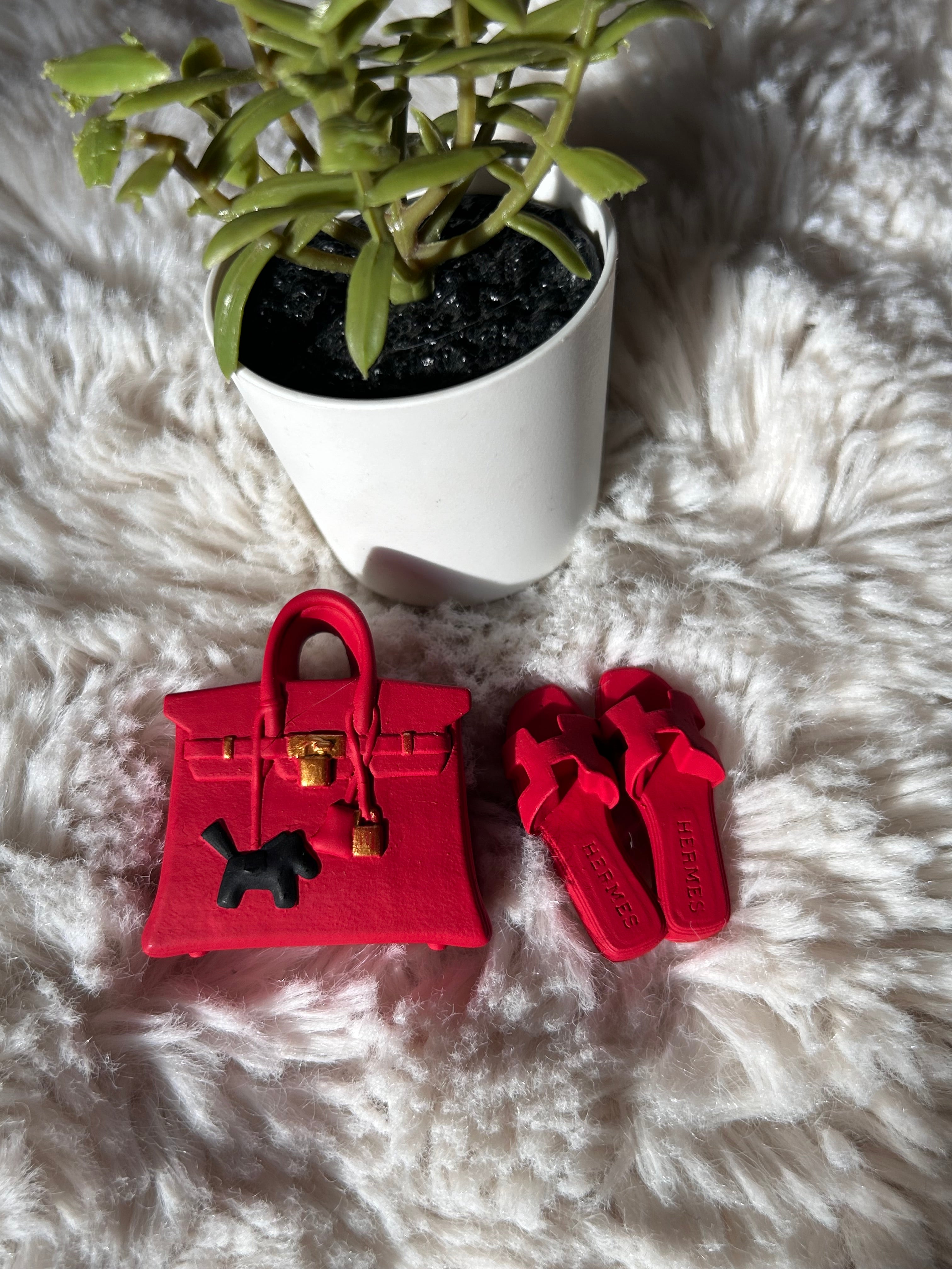 Diffuseur voiture sac + sandale rouge