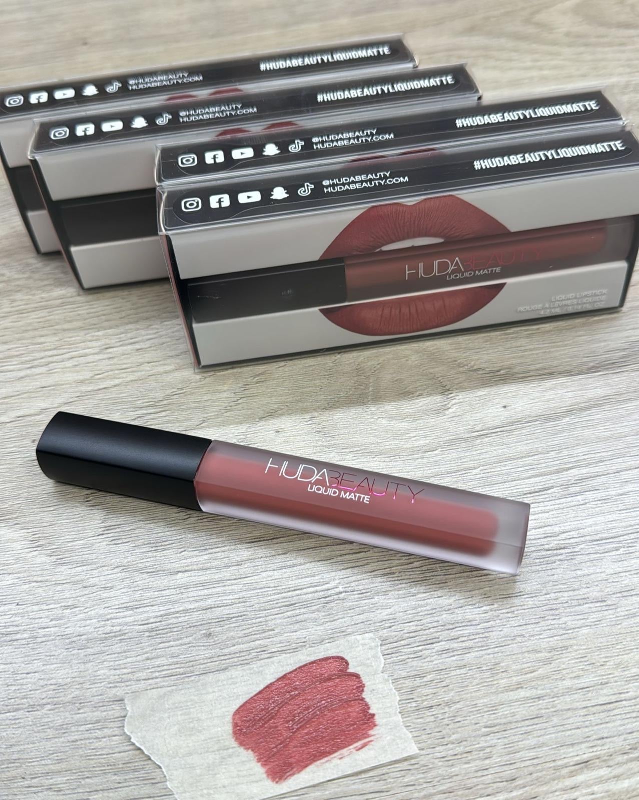 Rouge à lèvre HUDA