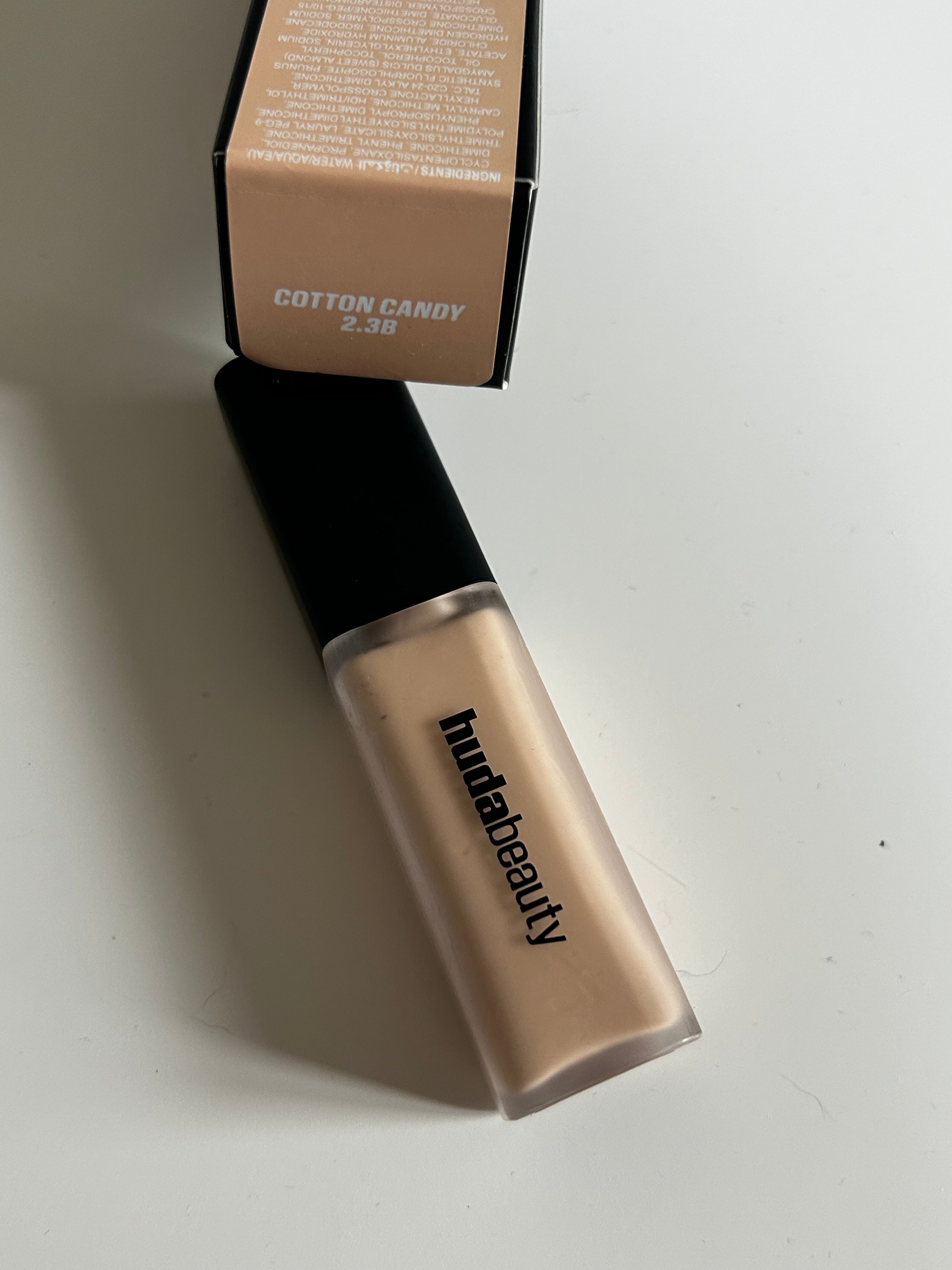 Anti cerne Huda beauty