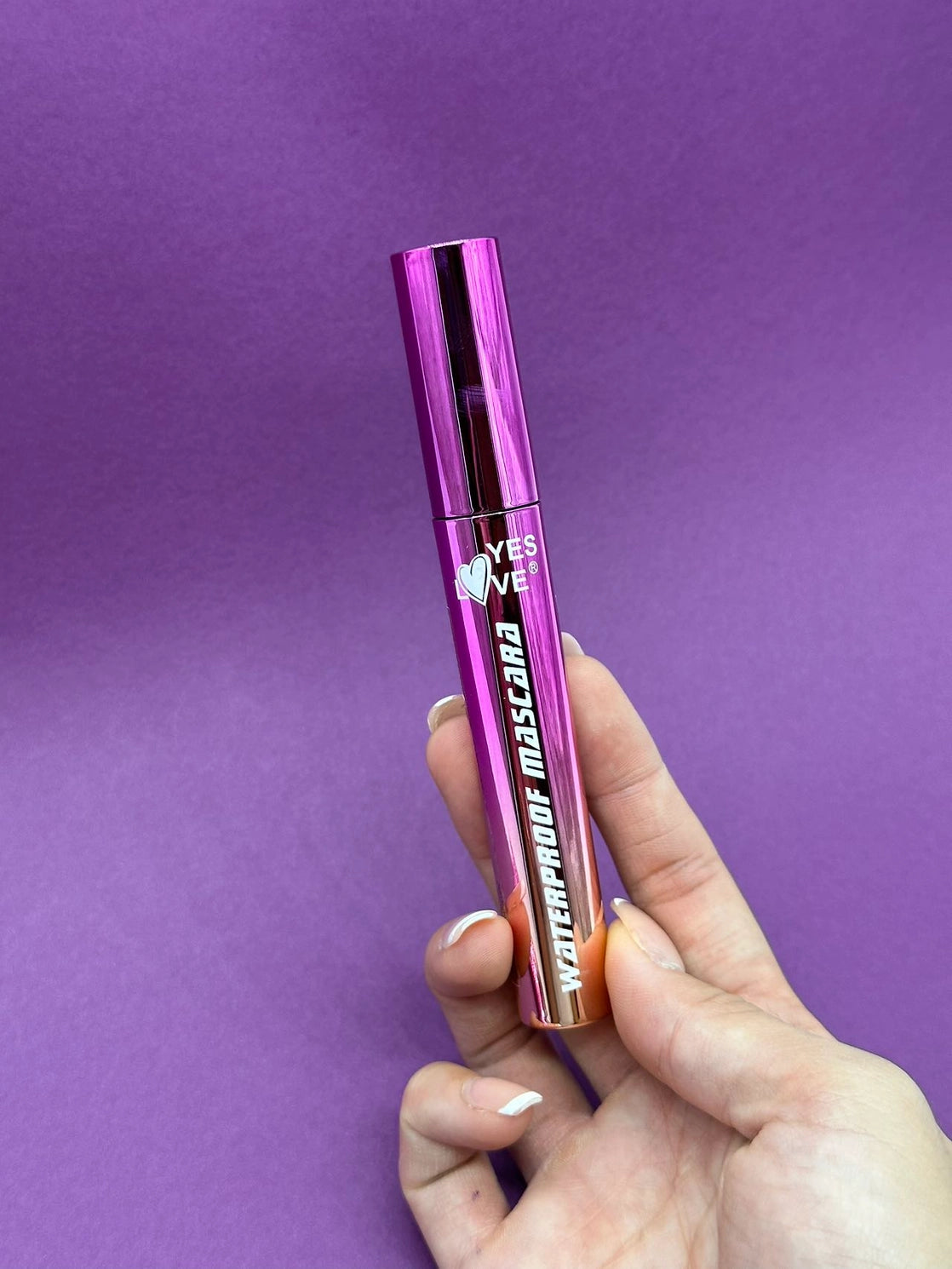 Mascara girly extrême black